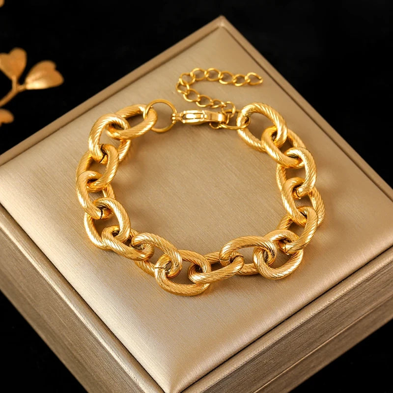 Gold Tone Cuban Chain Bracelet