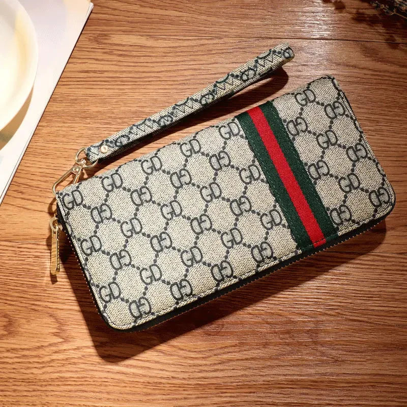 Document Clutch