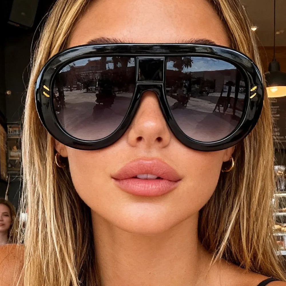 Rivet Oversized One Piece Sunglasses Women Luxury Brand Designer Big Frame Black Leopard Men Shades Punk Shades Red Blue Shield