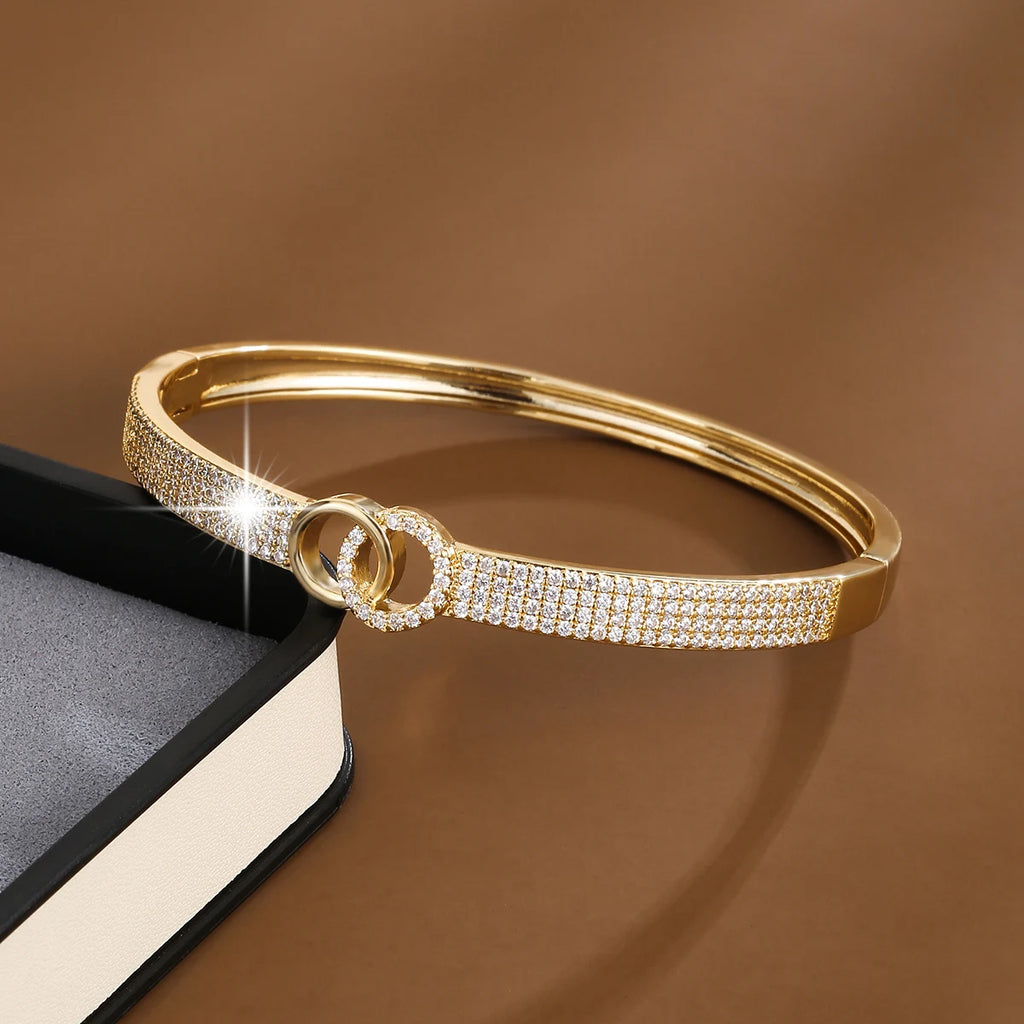Simple Geometric Circular Design Synthetic Zirconia Women'S Bracelet For Banquets And Gifts Jewelry Accessory