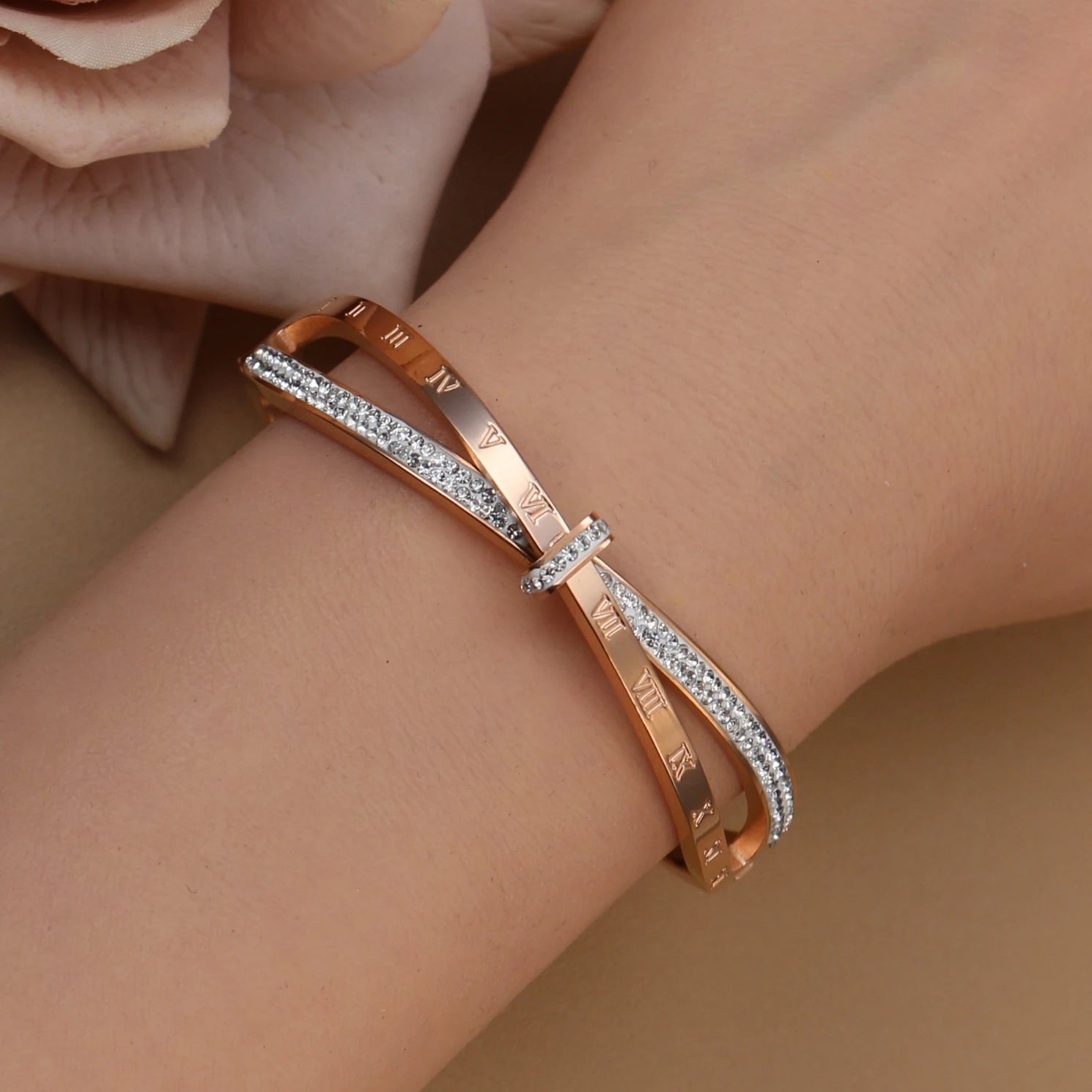 XB-072 Charm Stainless Steel Jewelry Crystal Bracelets Cross Roman Numerals Bangle For Women's Who Love Gifts Wholesale