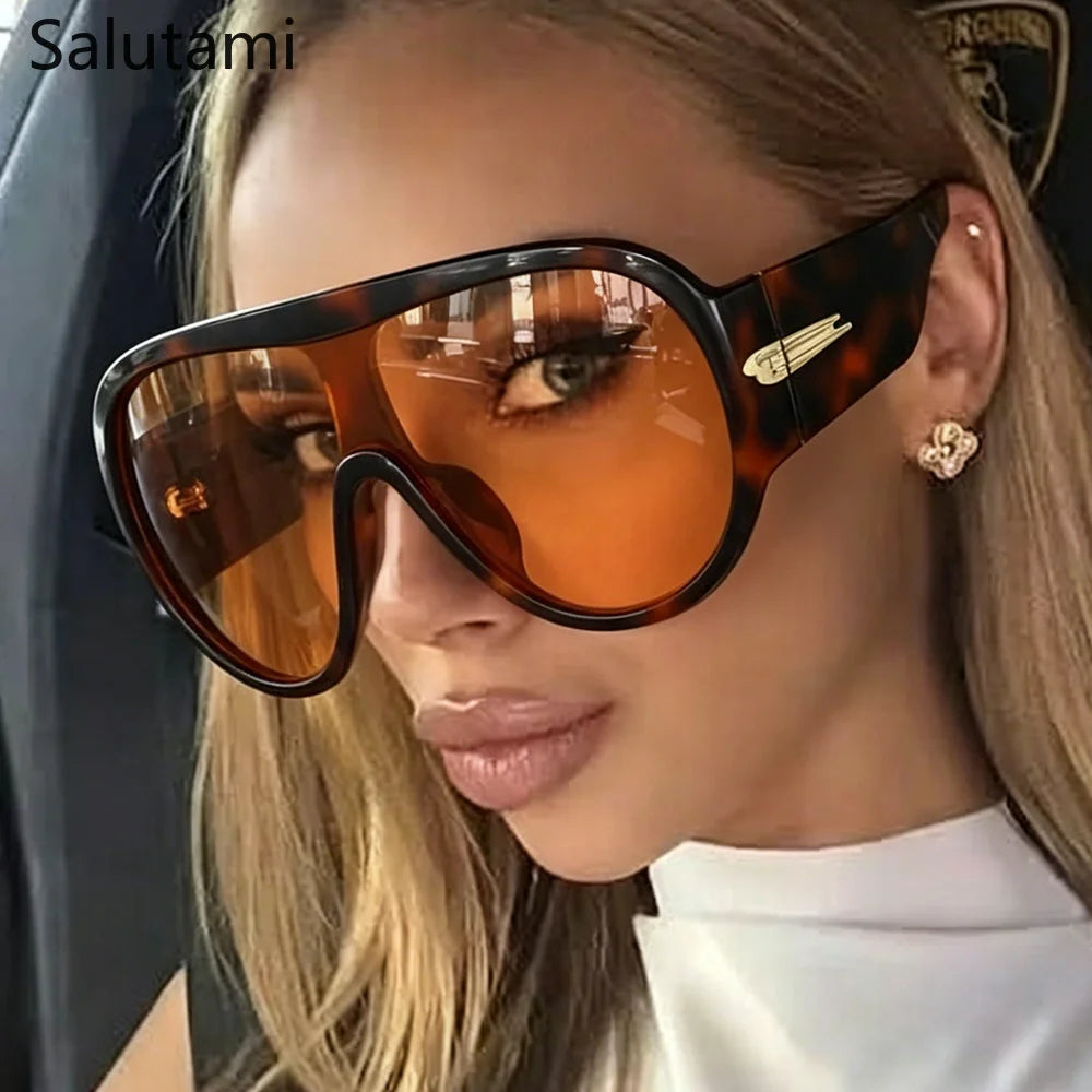 Oversized Shield Sunglasses – One-Piece Wraparound Lens, UV400 Gradient