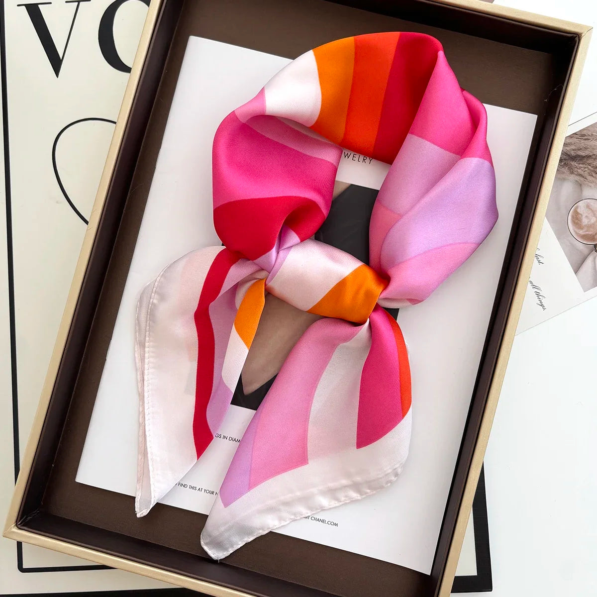 763240899-12