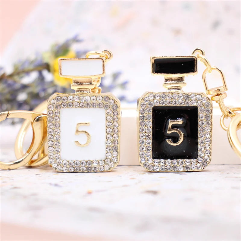 Creative Perfume Bottle Keychain Women Bag Charm Crystal Rhinestone Key Chain Ring Fashion Key Holder Car Keyrings Trinket