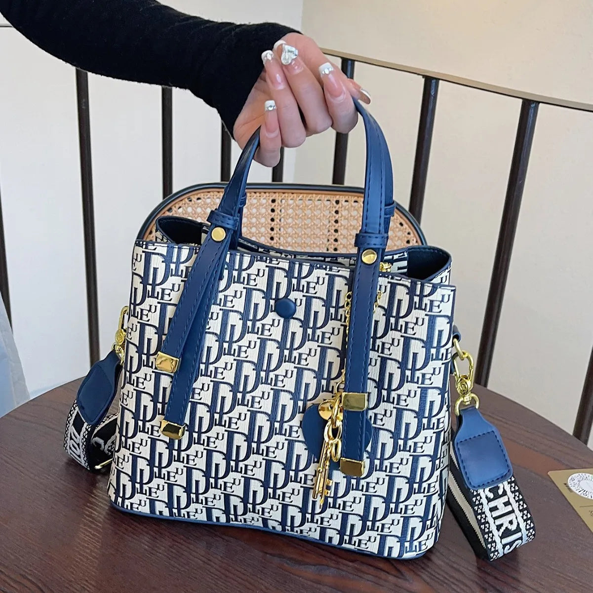2026 Trendy Monogram Bucket Bag, Spacious Elegant All-Match Design, Hot-Selling Handheld & Shoulder Bag